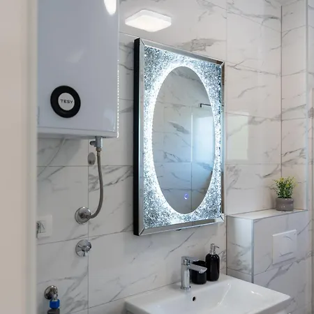 Cvit Apartment *