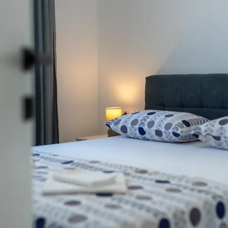 Apartment Cvit