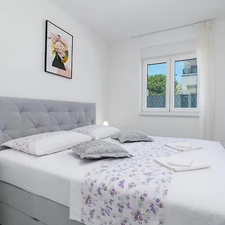 Apartment Cvit Trogir