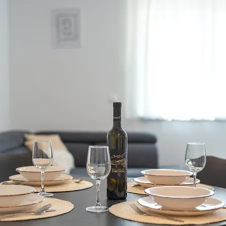 Cvit Apartment
