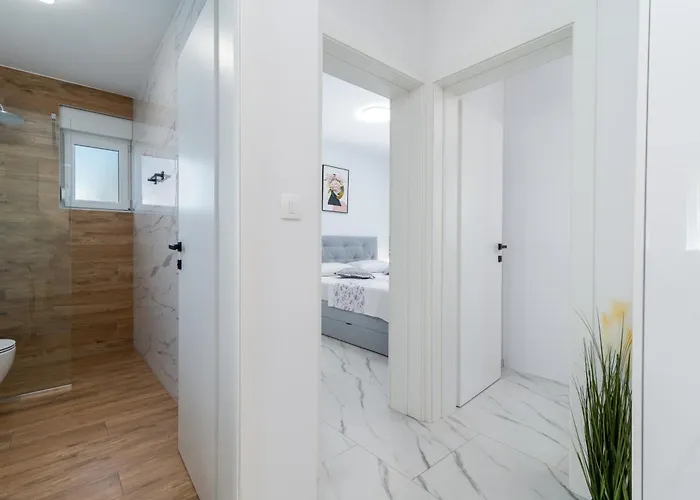 Apartment Cvit Trogir